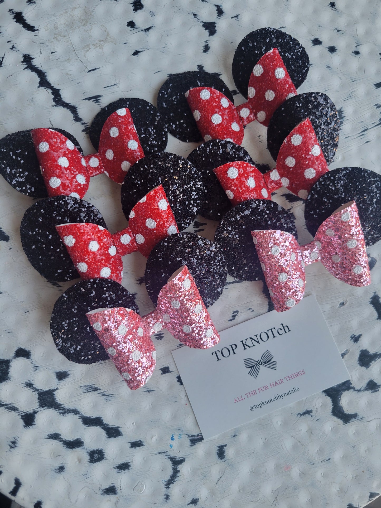 MINI Minnie pigtail ears     (regular size bow)
