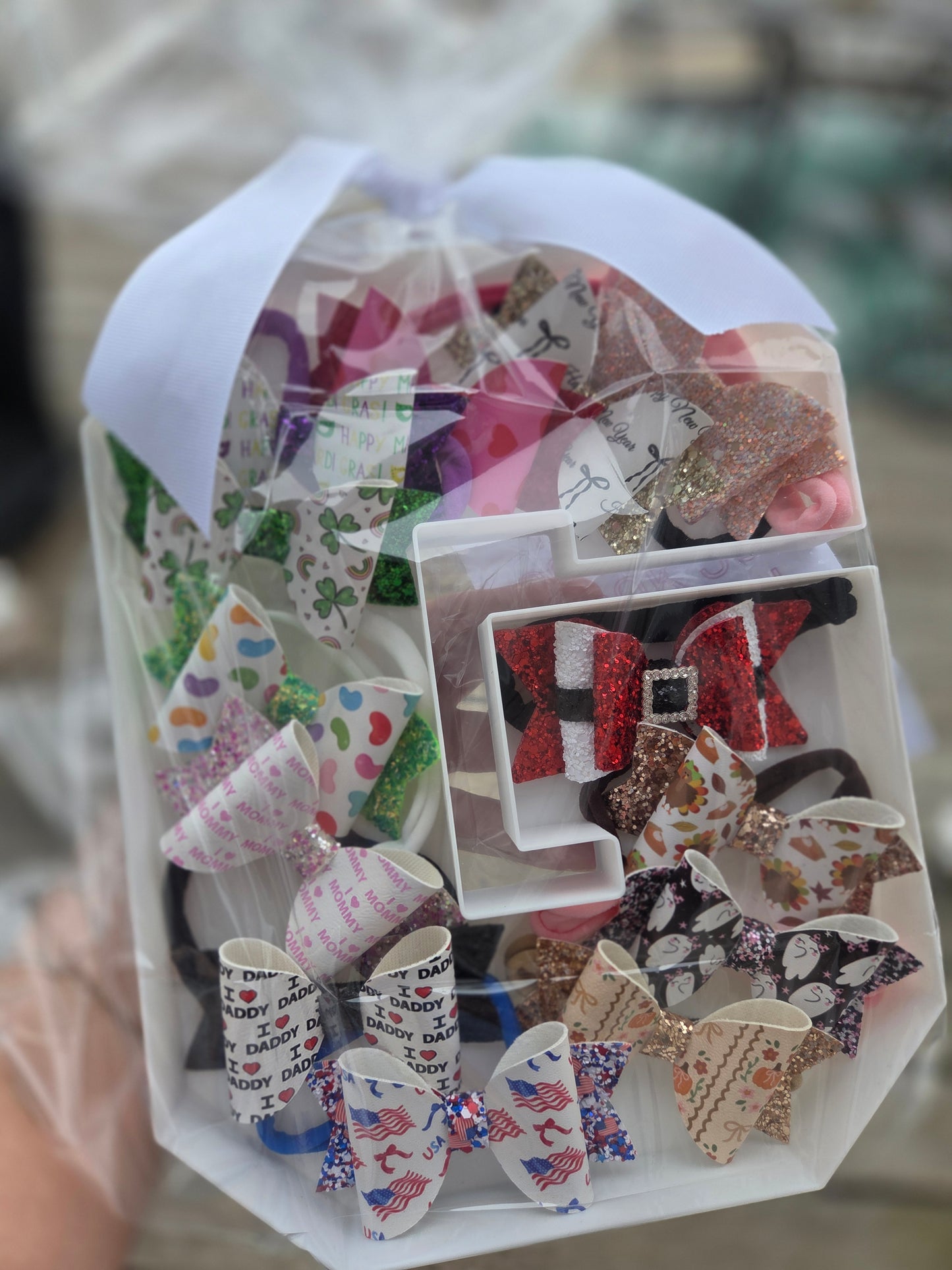 THE YEAR OF BOWS COLLECTION