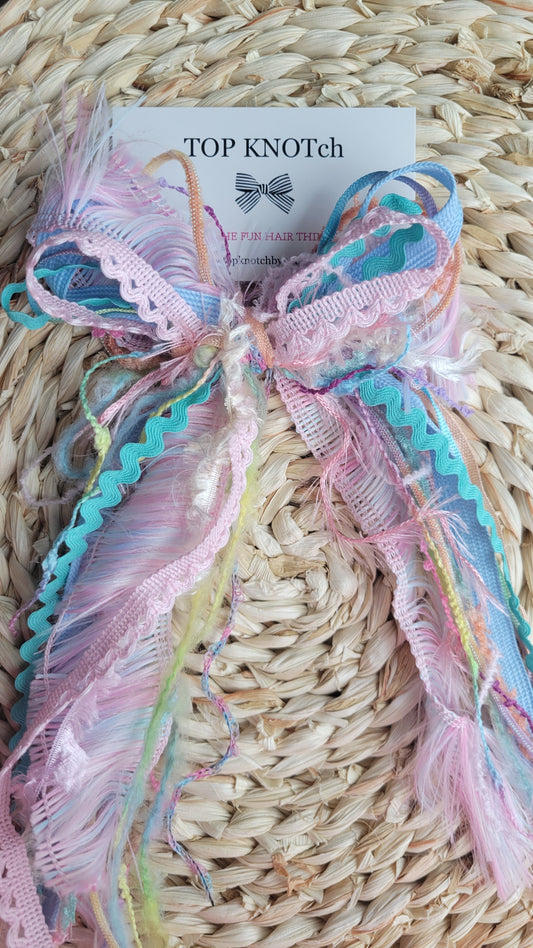 BEAUTIFUL MESS, pastel